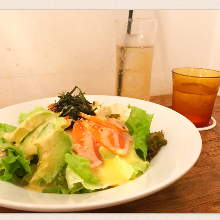 ディナーや年末年始の集まりにも 新宿のカフェ レストラン8選 ことりっぷ