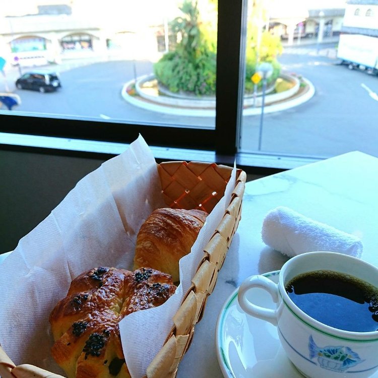 辞めました ふらっとクリスさんの投稿 ホテルマルセイユ ことりっぷ