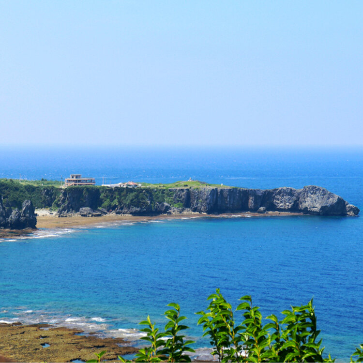 辺戸岬 - （沖縄県）の詳細情報 ｜ ことりっぷ