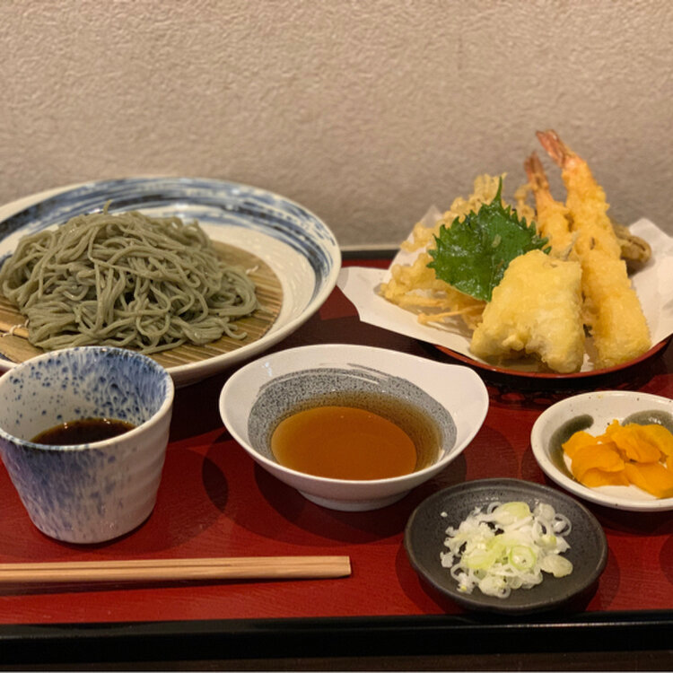 White Rose さんの投稿 笹吟 ことりっぷ