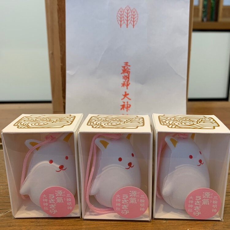 大神神社　兎　文鎮 うさぎと縁深い推し神社にお参りしてきました | うさぎと読書と