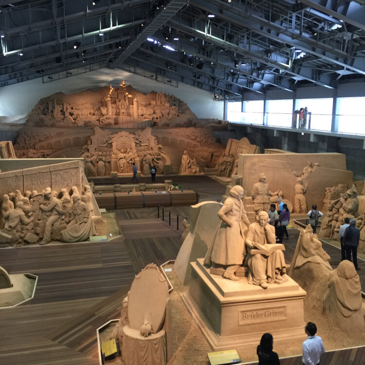 美品 掛け軸 川人勝延作 鳥取砂丘図 共箱 太巻き付 厄除け 美術年鑑掲載 模写】Y-958掛軸 絹本 印刷 高級工芸品 共箱 勝川春章 江戸時代