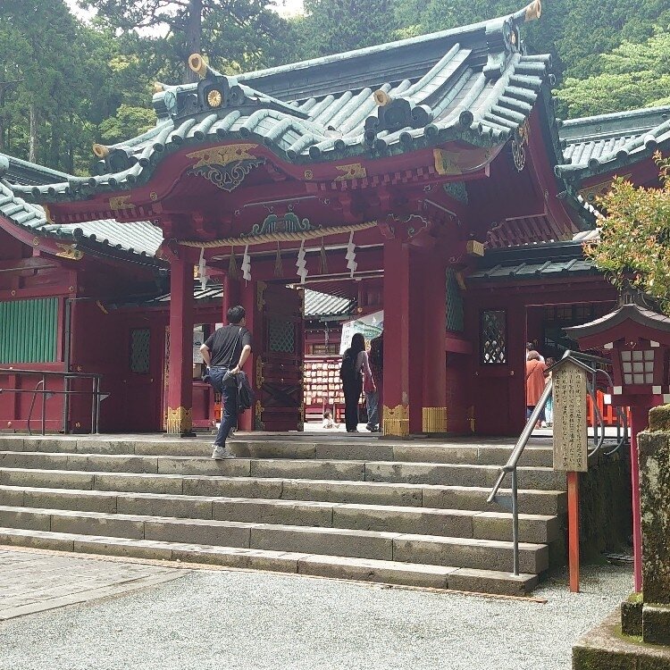 koishiさんの投稿/箱根神社平和の鳥居 ｜ ことりっぷ