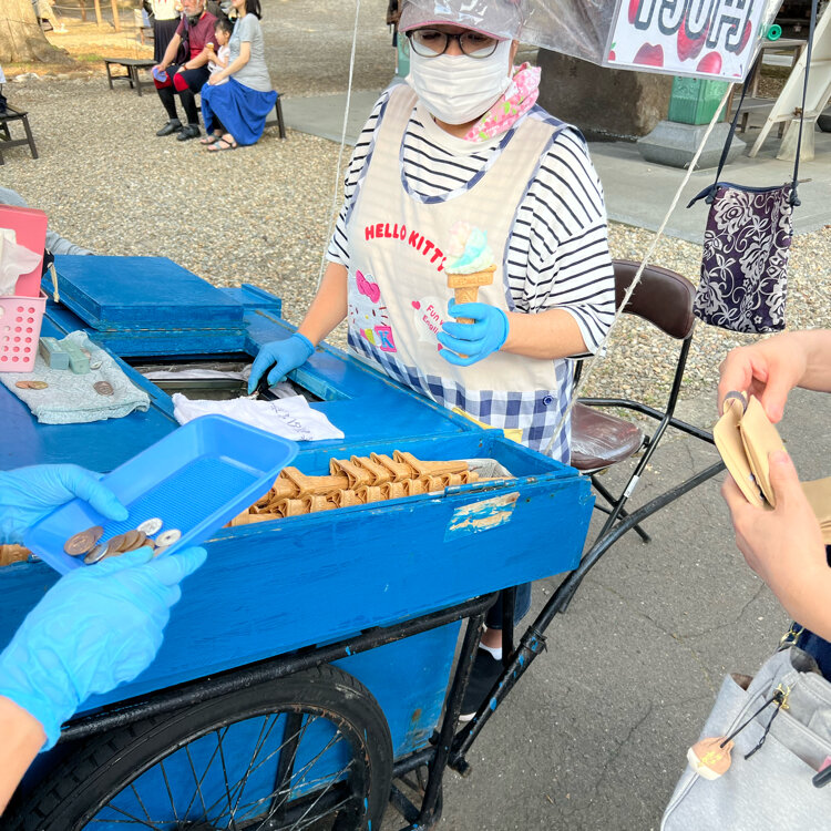 【最終値下げ】五重の塔　金属製　およそ30号【90%〜OFF】 5円玉で作った金色の五重塔』置物 五円玉使用枚数約