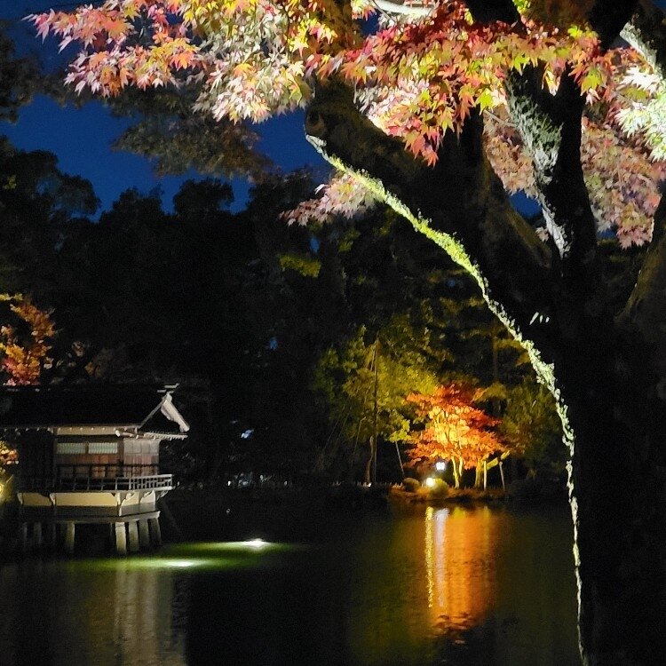 兼六園 琴柱灯篭 - （石川県）の詳細情報 ｜ ことりっぷ