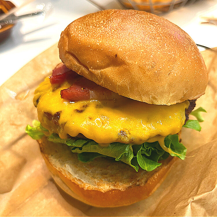 hoshiさんの投稿/J.S. BURGERS CAFE ｜ ことりっぷ