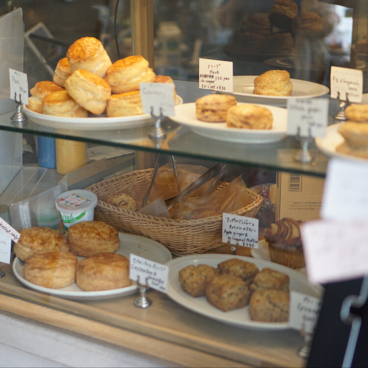 ココ♡みったん　ELEVENSES　ビスコッティとスコーン 別所町にオープンしたスコーンとドリンクのお店『Amber Scone