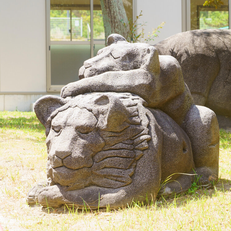 動物彫刻付き天然石 パンダ石 動物彫刻付き天然石 パンダ石