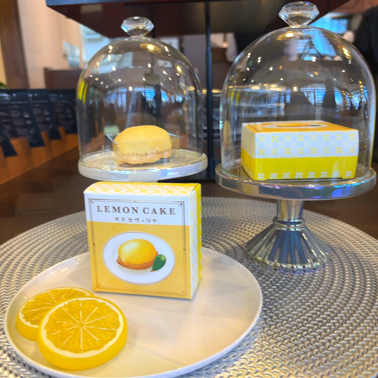 SIROCARA 陶器 置物 レモンケーキ SIROCARA 陶器 置物 レモンケーキ