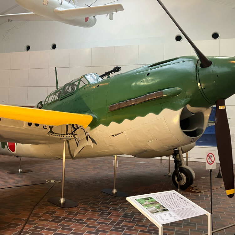大東亜戦争中や前後の昭和切手16種×5枚横 計80枚！航研機、靖国神社、飛燕等！ 大東亜戦争中や前後の昭和切手16種×5枚横 計