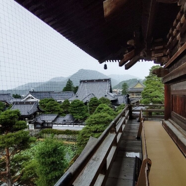 風景画（長野市 善光寺） 長野】「善光寺」徹底ガイド。見どころとアクセスは？