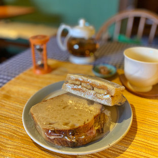 石窯で焼くパンの店　Bob