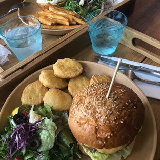 GRATEFUL’S 岡崎籠田店