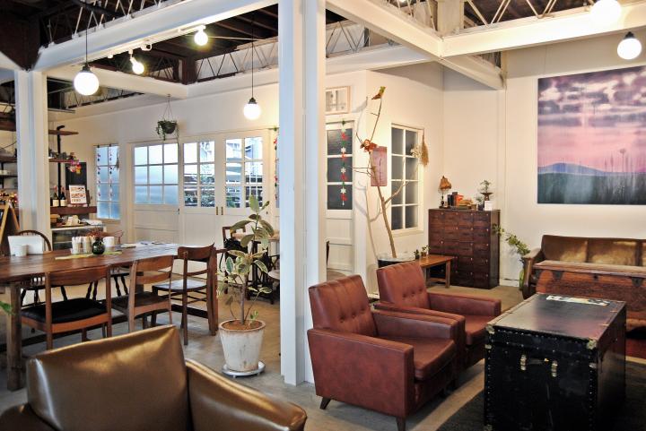 【清澄白河】築60年のアパート「深田荘」がかわいらしいカフェへ