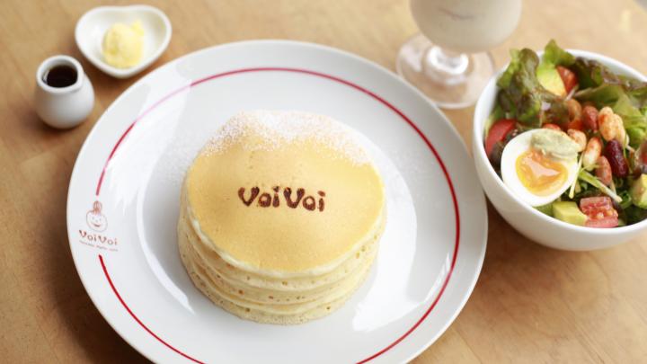 三軒茶屋で行列のできるパンケーキ店「VoiVoi」