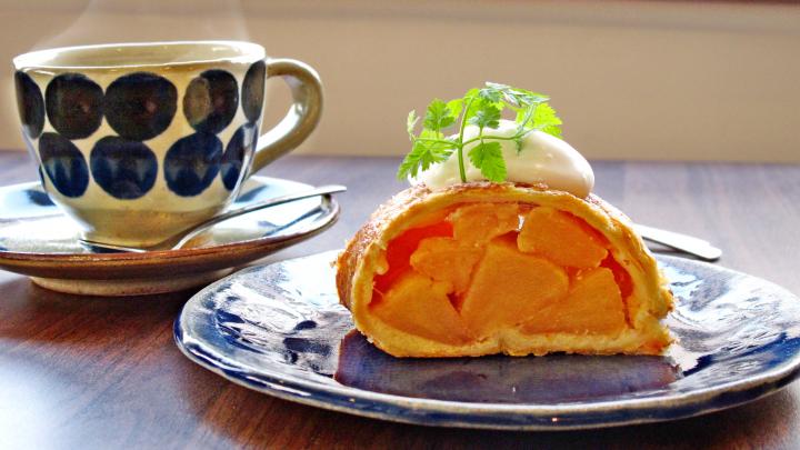  秋田県産フルーツたっぷりのスイーツをすてきな器でどうぞ