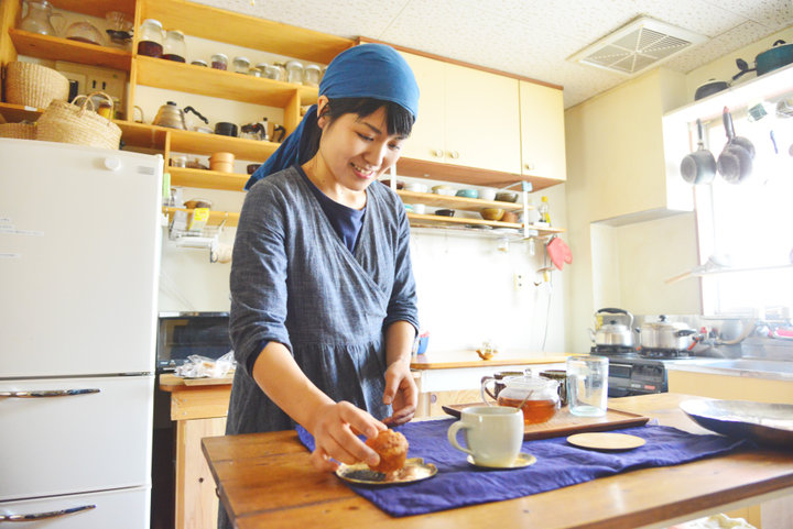 川地あや香さんがつくる、お菓子とぬくもりあふれる暮らしの“道具”たち