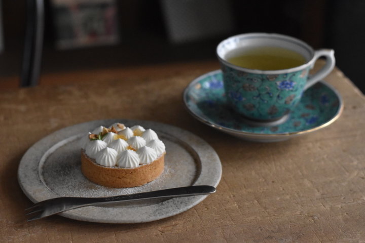 花と雑貨に囲まれていただく、絶品ケーキ♪蔵前の隠れ家カフェ「from afar 倉庫01」