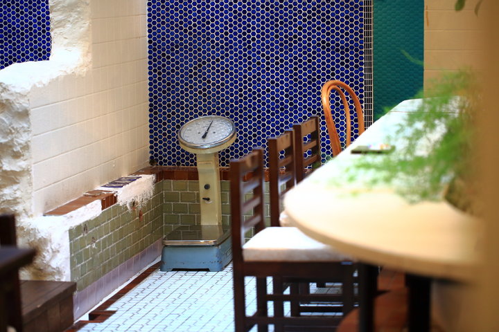 元銭湯をリノベーション！京都・太秦の異空間カフェ「Hashigo Cafe」