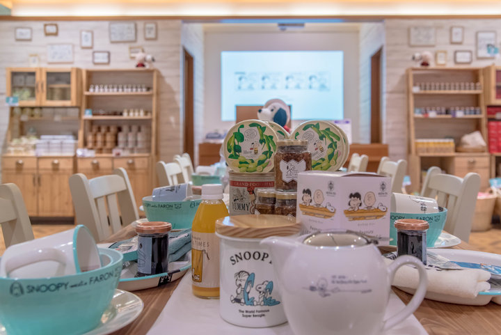 日々を彩るグッズがたくさん！「Peanuts LIFE&TIMES」が西宮阪急