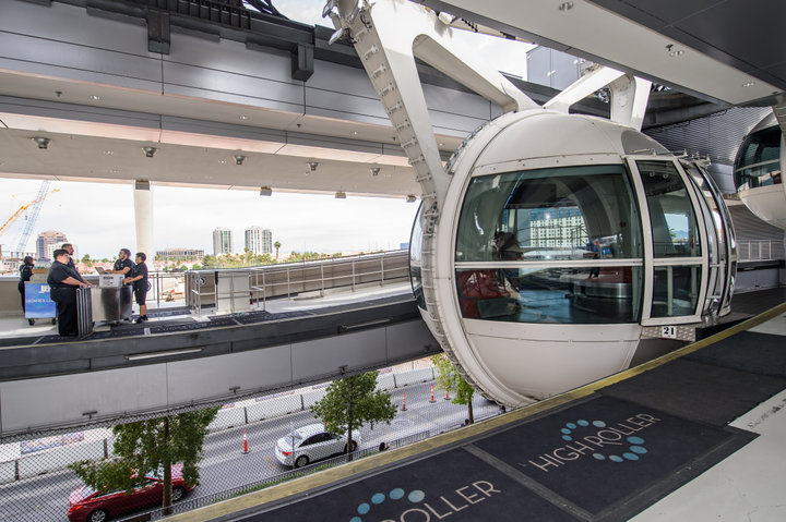 ラスベガスを世界一の高さから見渡す　絶景観覧車「ハイ・ローラー」