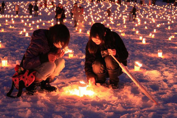 プレゼントにおすすめ!絶景とアート、美食の里から届くカタログギフト“本で旅する十日町”