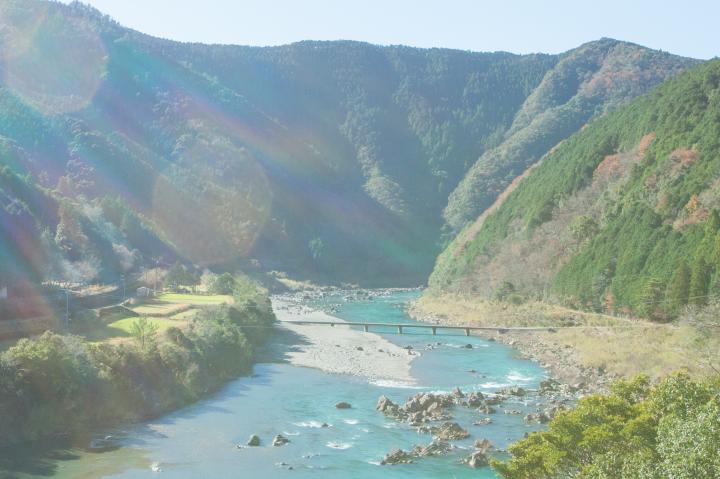 日本の原風景が広がる、清流・四万十川の魅力とは