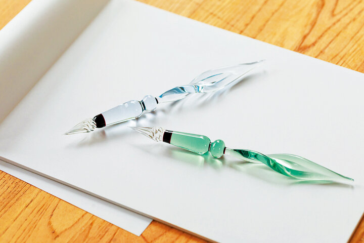 手と火でていねいに作られたガラスペンの魅力／ガラス職人・藤田素子