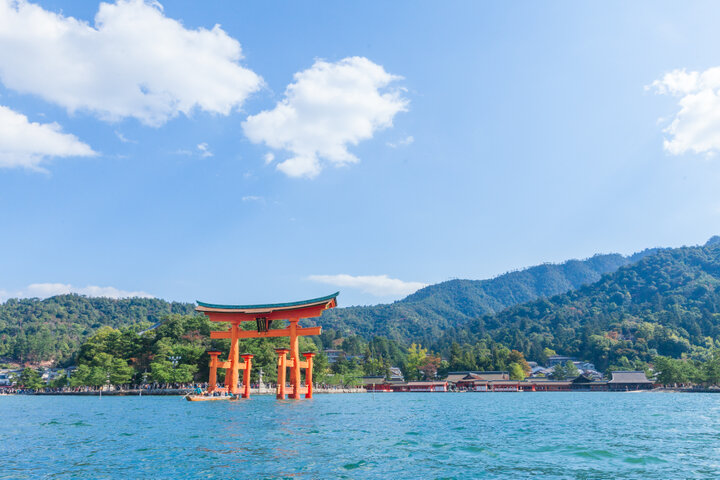 絵になる風景がたくさん♪　素敵なカフェ＆おみやげも楽しみな宮島さんぽ