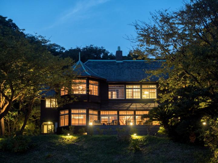 非公開だった築100年の別荘をリノベーション 鎌倉の一軒家レストランでいただく春のフレンチ ことりっぷ