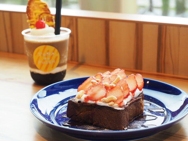 焼き立てブリオッシュからいちごフレンチトーストまで！静岡・SWEETS BANKで話題の「とらとふうせん」