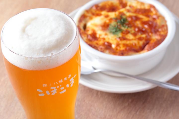 名水で作ったクラフトビールで乾杯♪日本一小さなビール工房「こぼこぼ」