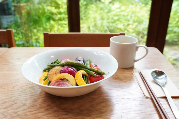 フレッシュな鎌倉野菜をふんだんに使ったカフェごはん。鎌倉「cafe kaeru」