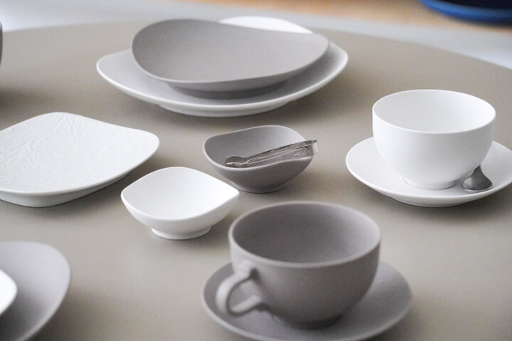 代官山「yumiko iihoshi porcelain」で叶える、お気に入りの器のある