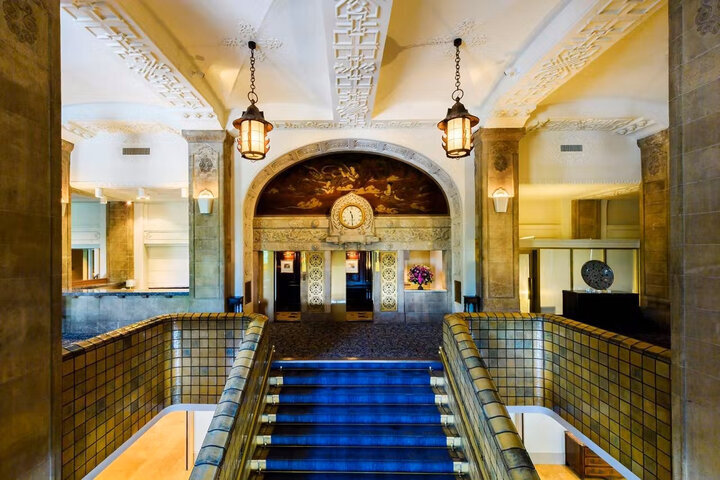 横浜でひとり時間を満喫できるスポット12選~クラシカルなホテルから、隠れ家カフェまで~