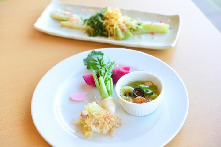 お腹いっぱいになる、野菜づくしのコースランチ。仙台の農家直営レストラン「もろやファームキッチン」