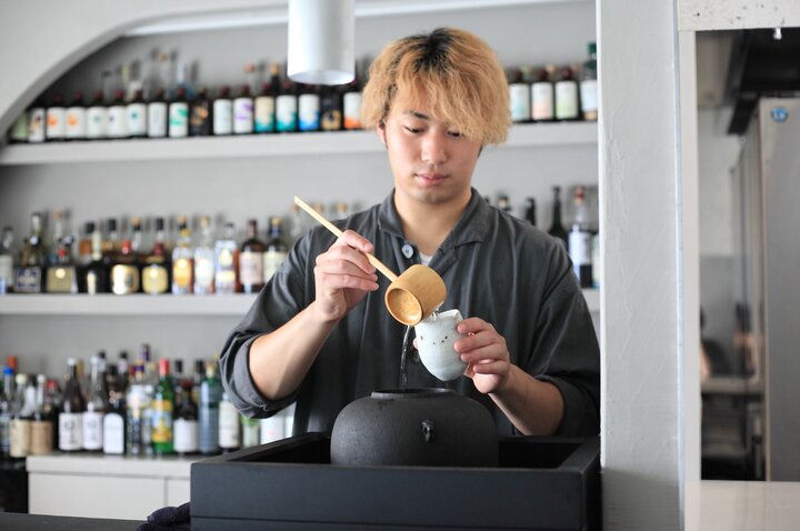 急須で楽しむ日本茶にも、香りのエッセンスを