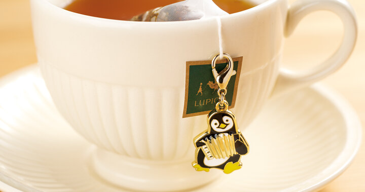 プレゼント】ルピシアの“体験するお茶の本”「ブック オブ ティー