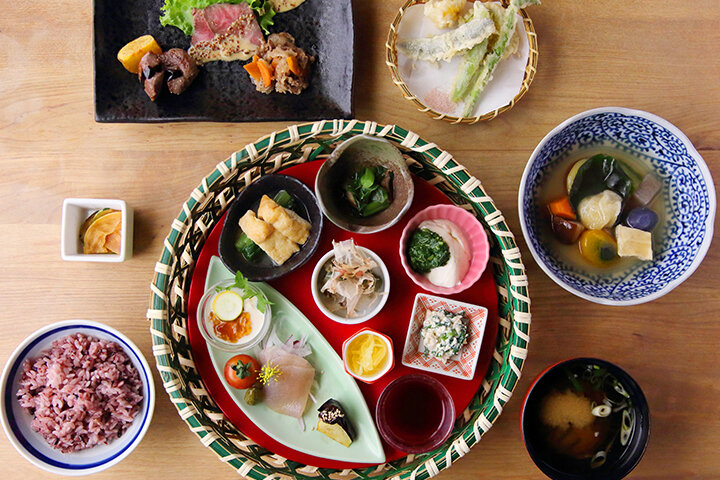奈良の食の豊かさを五感で楽しむ贅沢ランチ