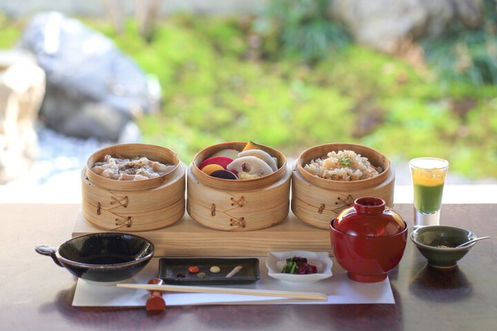 京都・祇園の町家カフェ「祇園 ふじ寅」で旬野菜たっぷりのランチや抹茶スイーツを