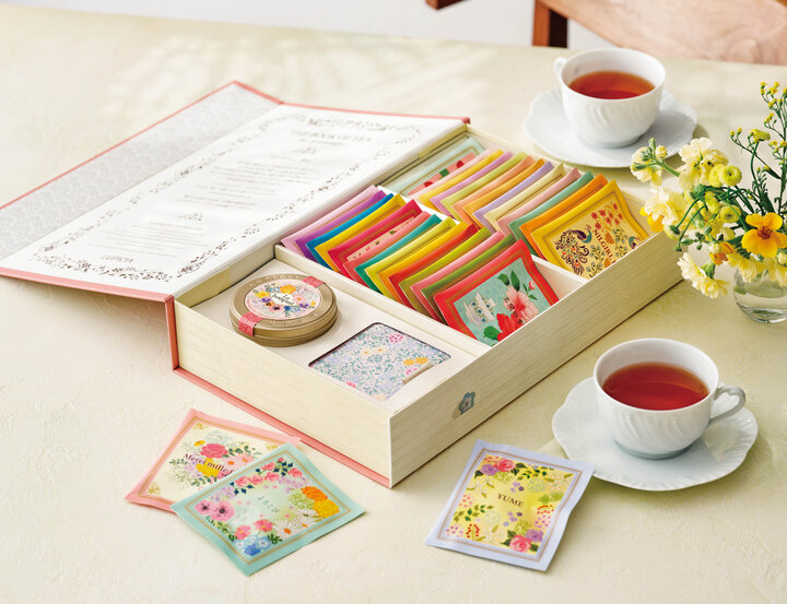 直送商品 【あんさんぶるスターズ!!】ルピシア BOOK型紅茶缶 5/27(土