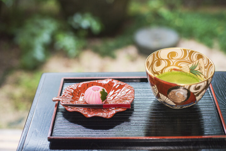 やさしい味わいの抹茶や甘味に癒やされる。修善寺にたたずむ古民家カフェ「茶庵 芙蓉」