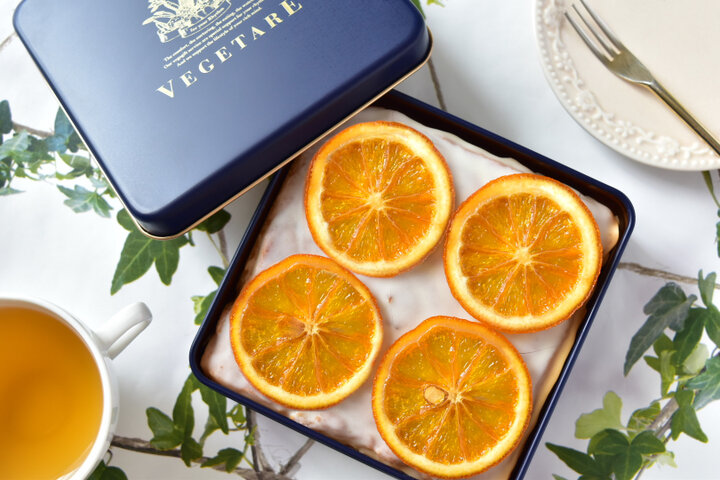 オレンジが華やかに彩る、宝石箱のような「ベジターレ」のパウンドケーキ