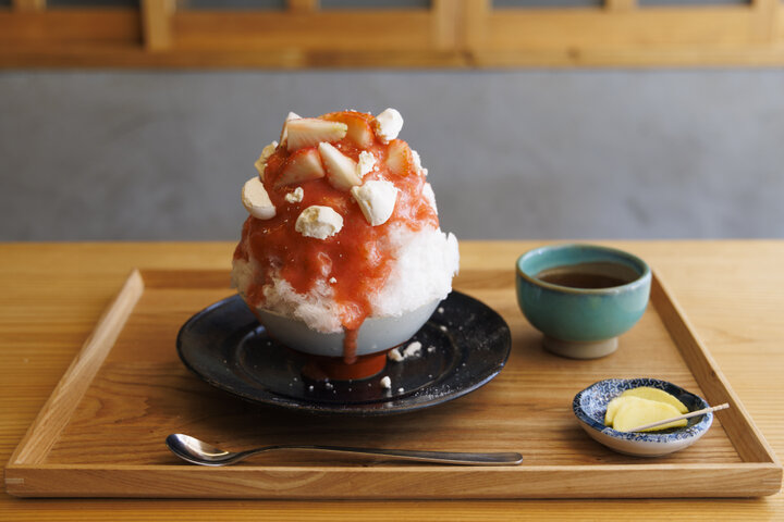 天然氷で作る果物たっぷりのかき氷がいただける吉祥寺の専門店「果実と氷」