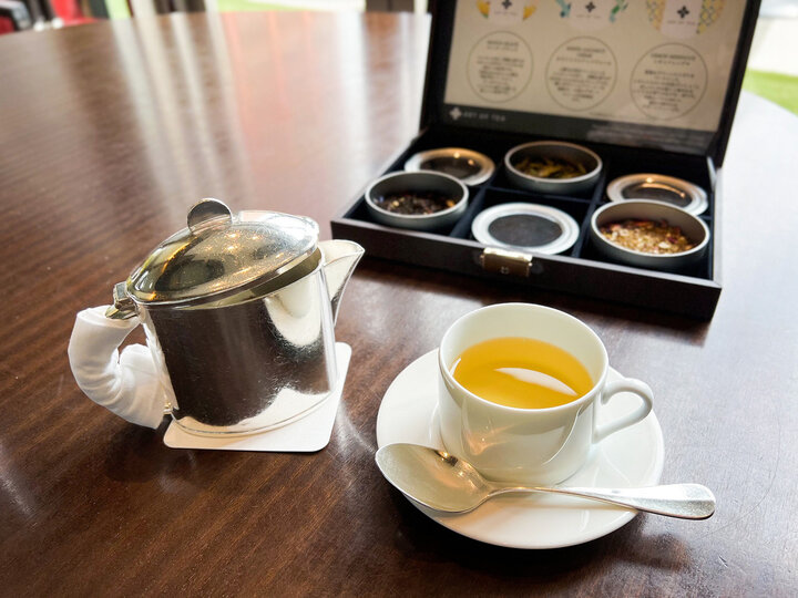 フリーフローのドリンク&ソムリエ厳選の紅茶
