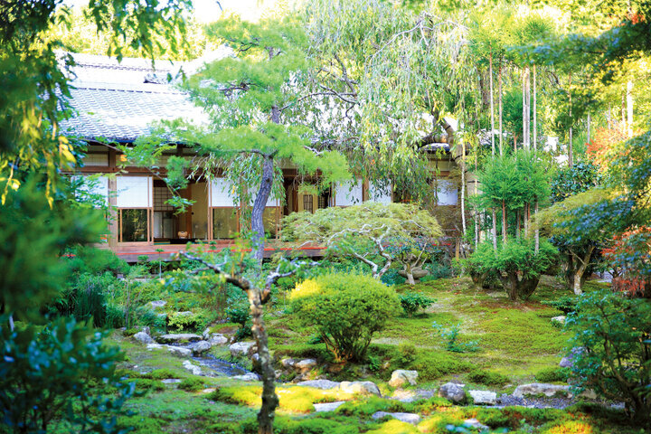 3つの世界遺産を結ぶ山麓のさんぽ道「きぬかけの路」