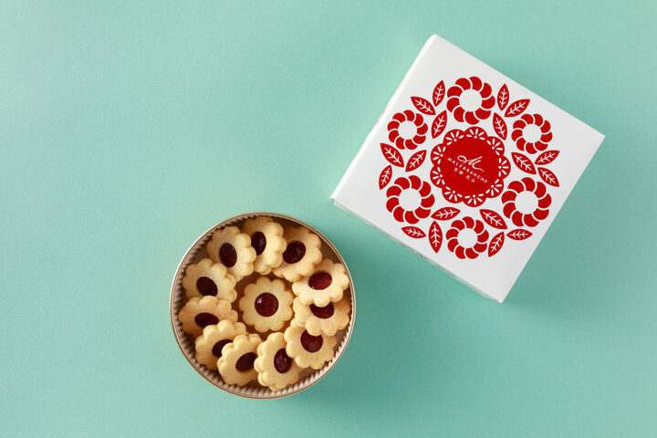 フランボワーズ香る可憐なお花型クッキー「手作りジャムのデザートクッキー」