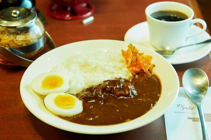 大阪・梅田で行きたい喫茶店6選〜老舗の純喫茶からスイーツが美味しいカフェまで〜