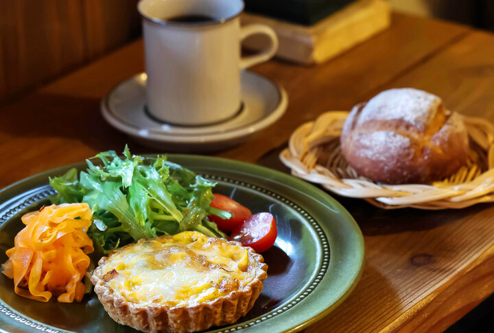 京都洛北のベーカリーカフェ「CAFE Uchi」で 静かなひとり時間を