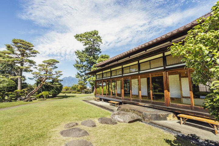 喫茶で寛いだあとは庭園を散策しましょう